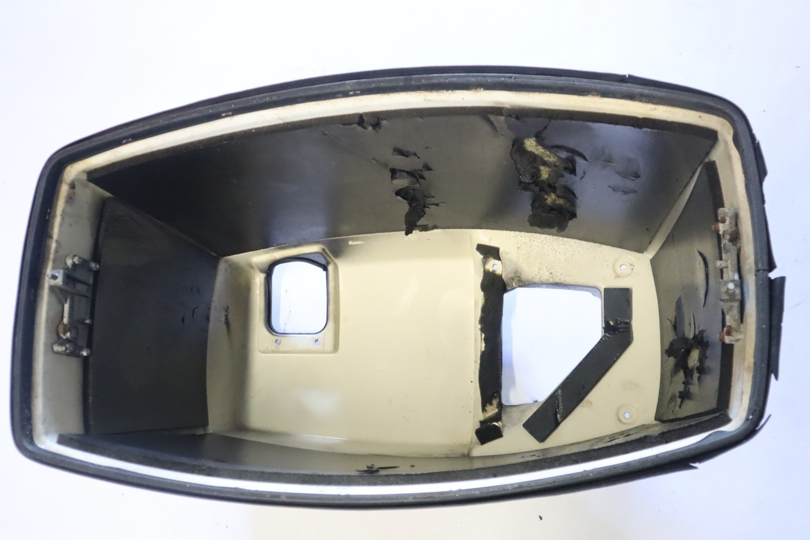 140 115 hp Tohatsu Nissan Engine Cover 3C7S675102 top cowl, two stroke - Image 16