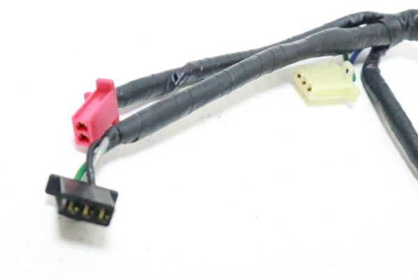 1985-2007 HONDA CH80 ELITE SUB WIRE HARNESS CH 80 32101-GE1-670 32105-GE1-830  USED - Image 3