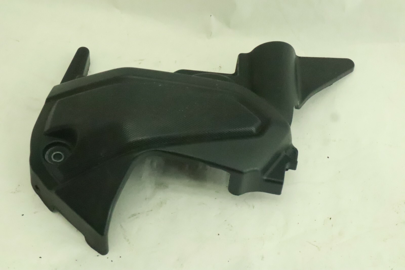 08 09 SUZUKI B-KING BKING GSX1300 ENGINE SPROCKET COVER TRIM - Image 5
