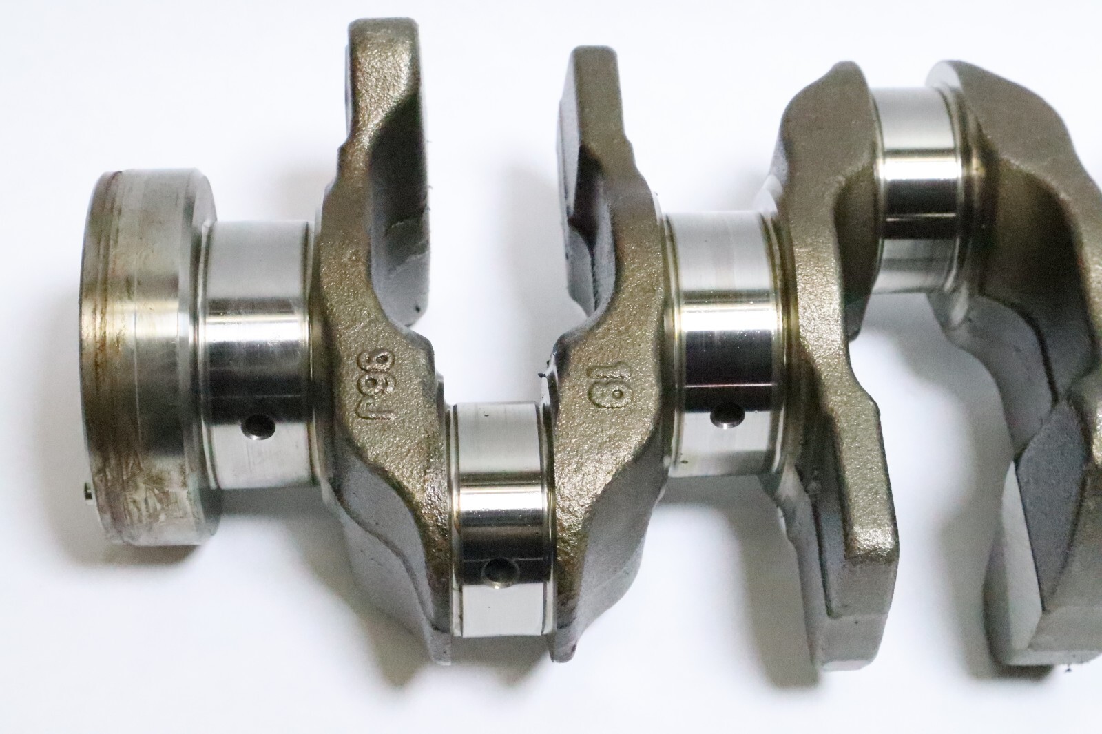 Suzuki DF150 df 175 outboard crankshaft (12221-96J10) - Image 4