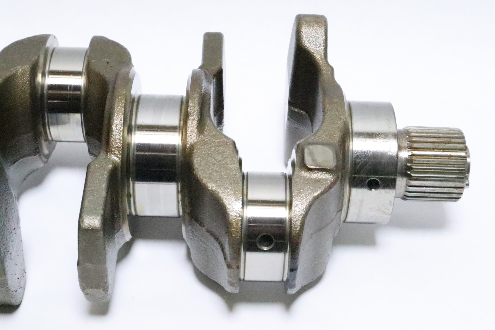 Suzuki DF150 df 175 outboard crankshaft (12221-96J10) - Image 6