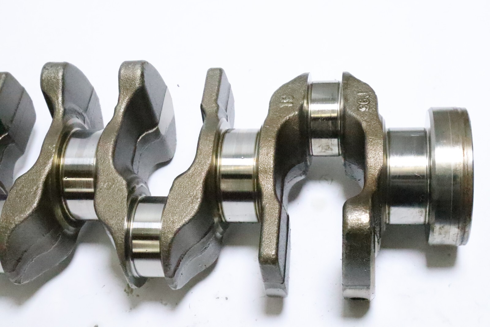 Suzuki DF150 df 175 outboard crankshaft (12221-96J10) - Image 12