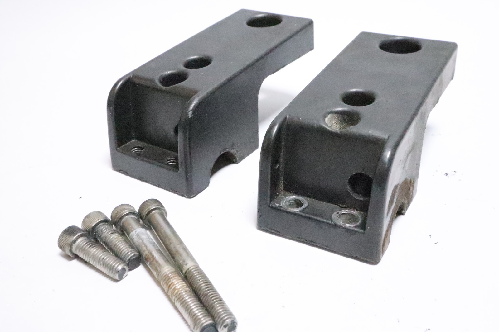 1992-1995 Force Outboard 40 50 70 HP Clam Shells, Cover Shock Mount 820442F - Image 12