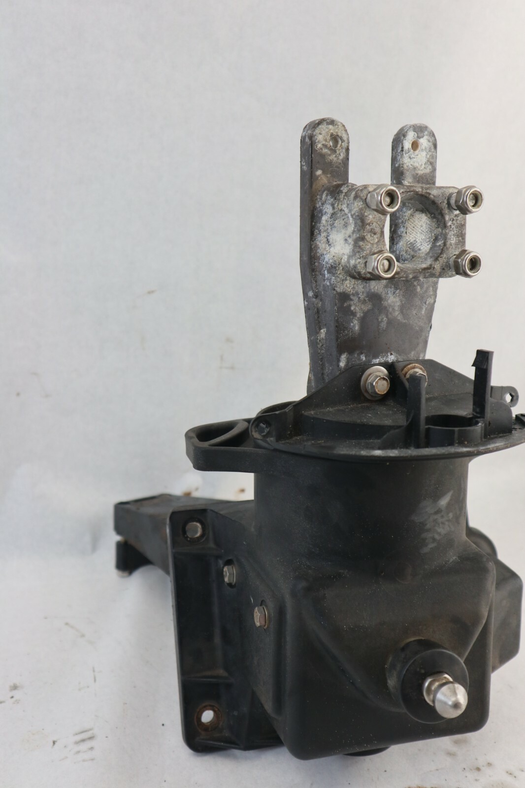 2001 SEA-DOO GTX 787 RFI Steering Post Support STEM 277000562400 - Image 4