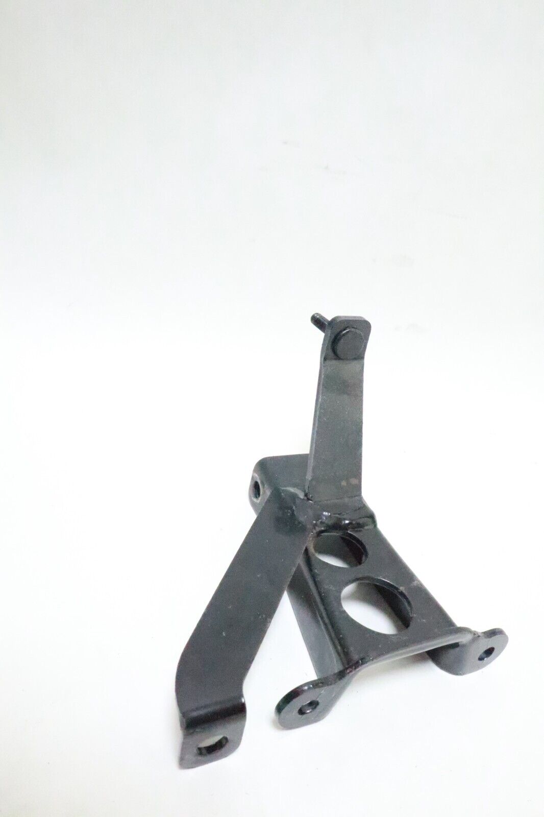 Honda 1985-2007 CH80 80 Elite Scooter OEM Left Floor Support Bracket USED