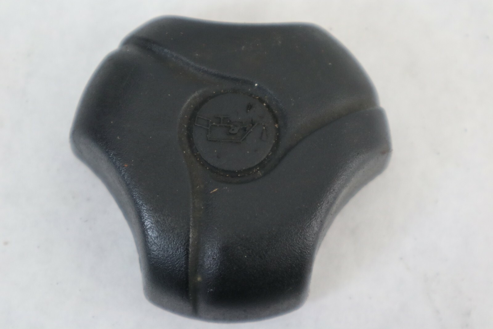 2001 01 SEADOO GTX DI JETSKI OIL CAP