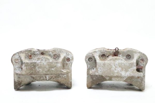 99 2000  Arctic Cat 300 4x4 OEM Front Right and left brake Caliper 0402-010  USED - Image 9