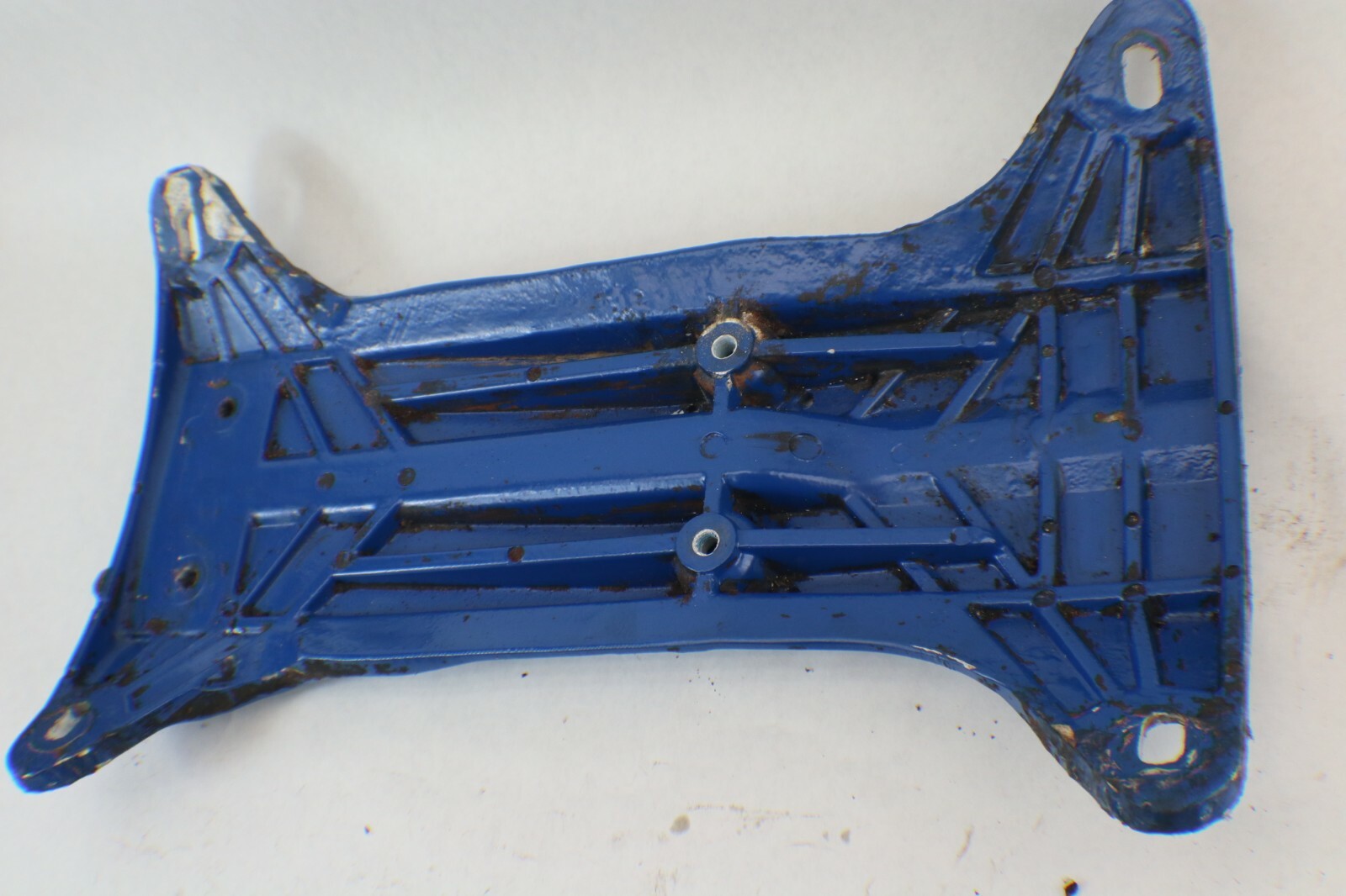 93 94 95 96 Polaris SL 650 Engine Motor Mount Plate 750 780 SLT SLX 5630442 - Image 3