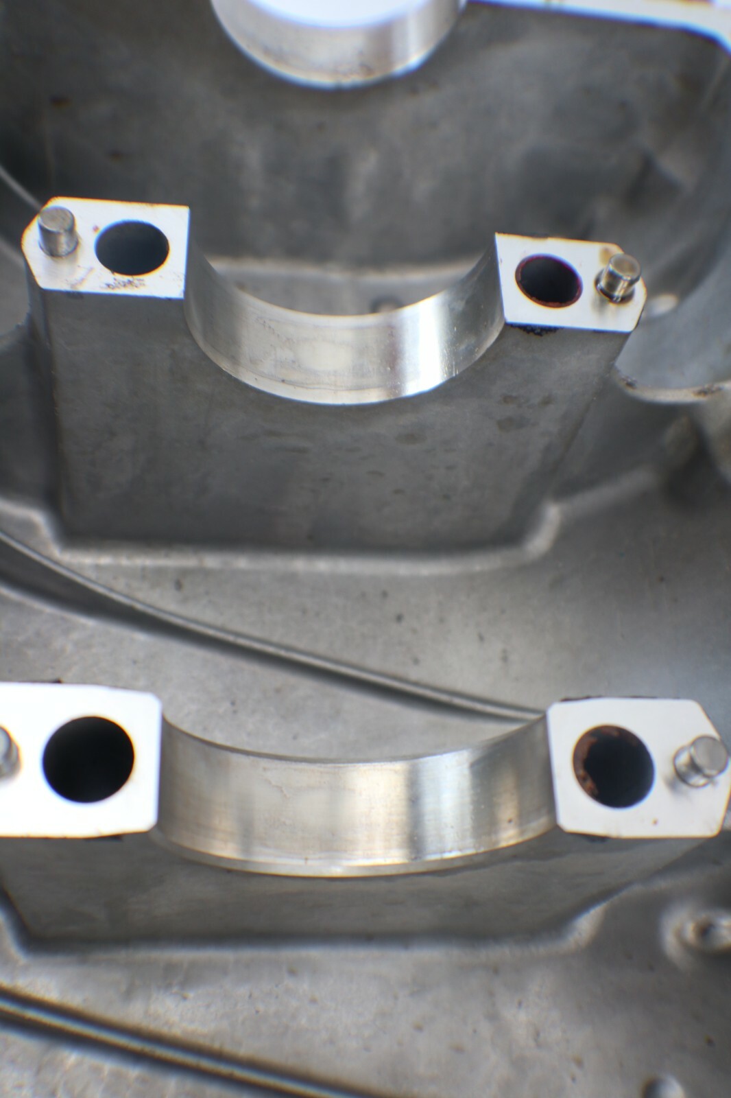 2005 2006 Yamaha f90 f75 6D8-15100-01-1S bottom Crankcase half - Image 12