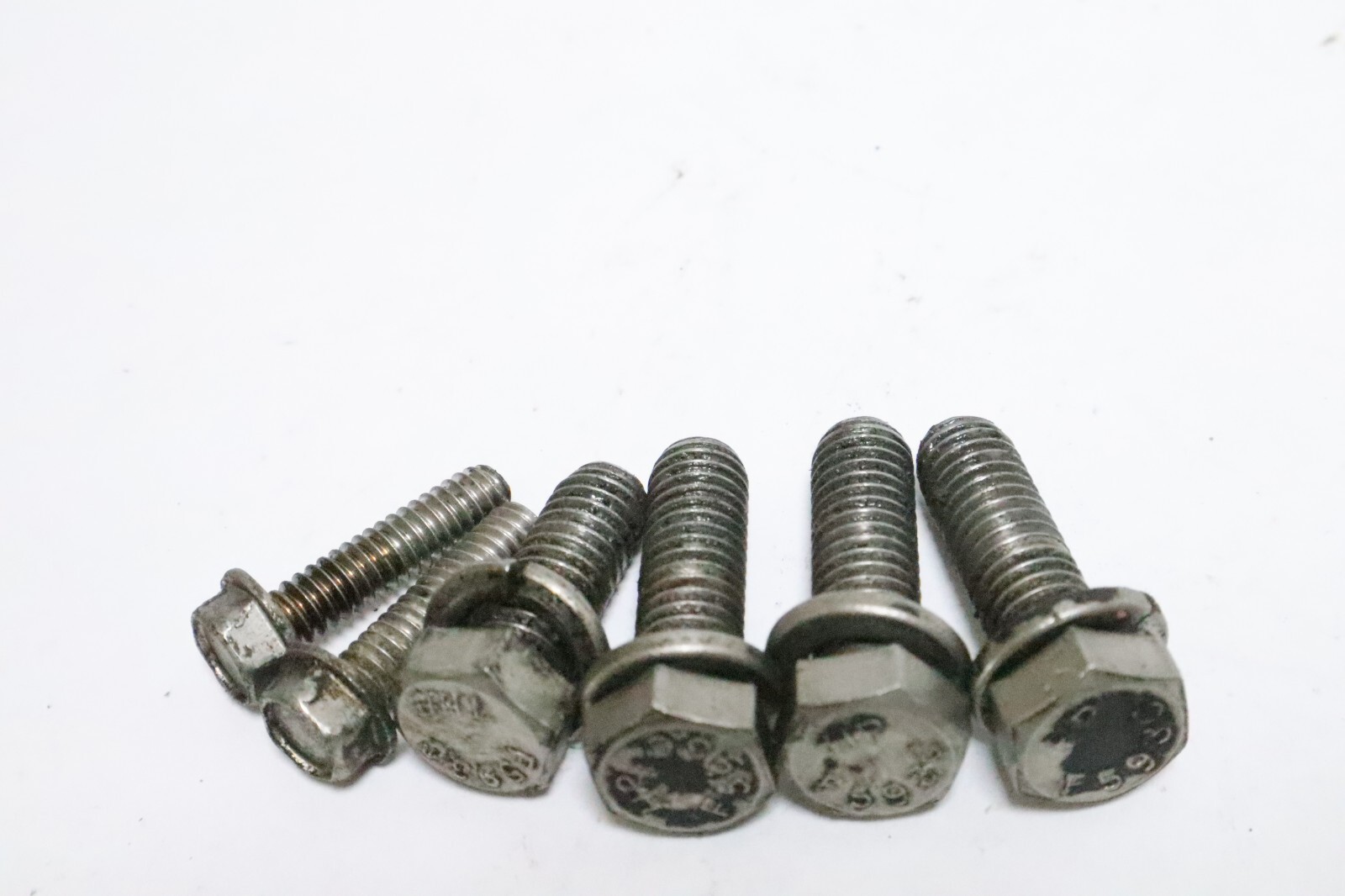 10-19925125 Mercury Force lower unit bolts 1991-994 40hp 0E032309 screws