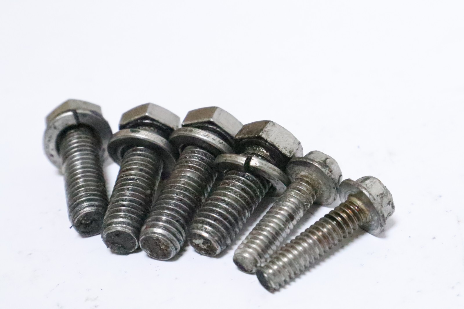 10-19925125 Mercury Force lower unit bolts 1991-994 40hp 0E032309 screws - Image 5
