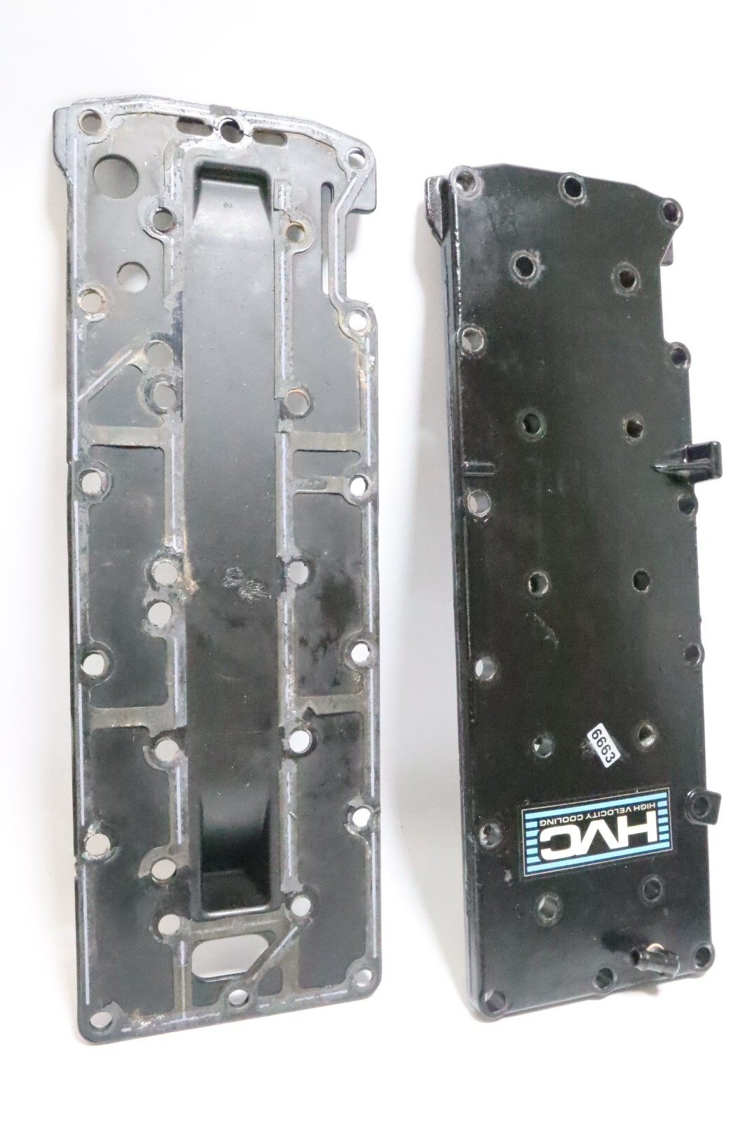 Mercury Mariner 70-90 HP In Line 3 2 Stroke 24 Bolt Exhaust Plate & Cover Set - Image 3