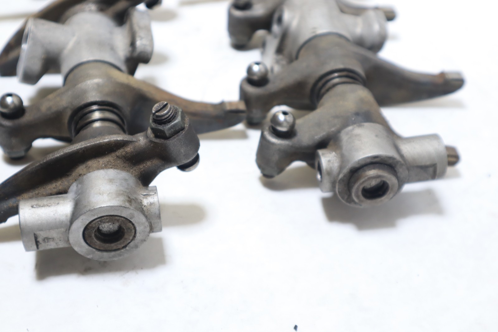 Chevrolet GMC 6.6 Duramax OEM Valve train Rocker Arm Set 04 - 23 - Image 5