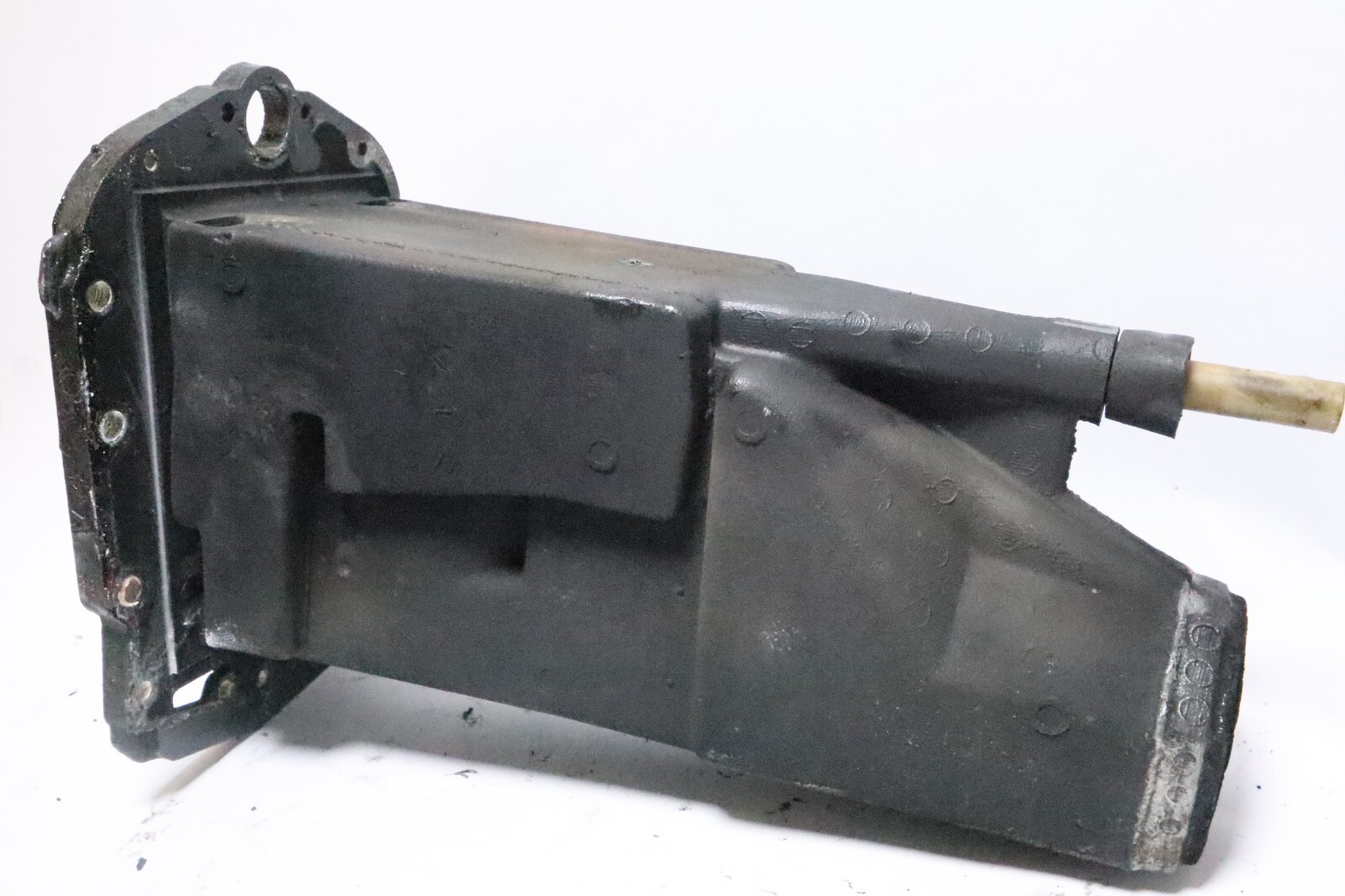 Evinrude 115 HP 2 Stroke Exhaust Housing PN 0344945 Fits 1998-2006 - Image 8