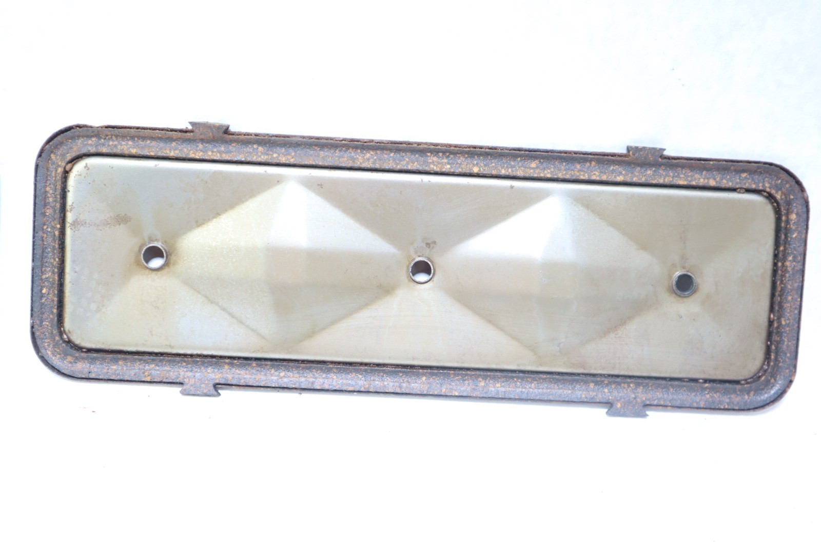 MERCRUISER 165 INLINE 6 165HP GM ENGINE PUSHROD SIDE COVER SET 2PCS # 39331A1 - Image 4