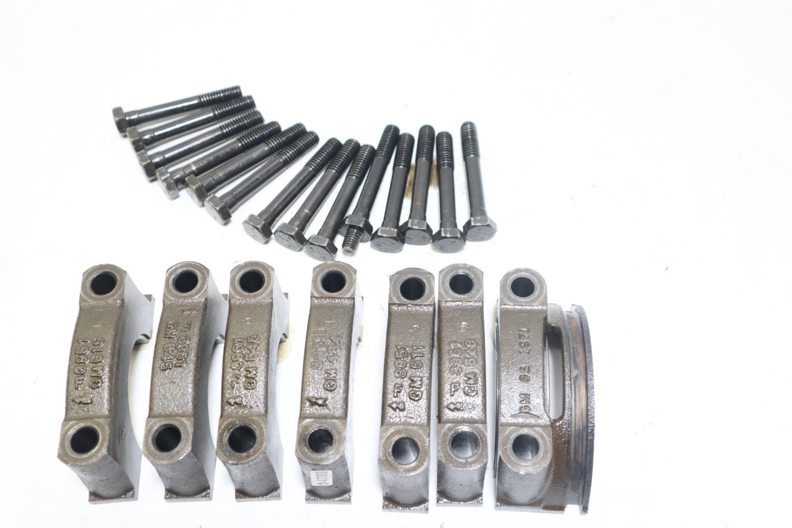 MERCRUISER 165 4.1L Inline 6Cyl MODEL GM ENGINE MAIN BEARING CAPS - Image 2