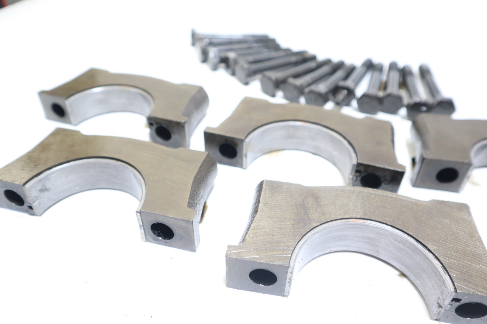 MERCRUISER 165 4.1L Inline 6Cyl MODEL GM ENGINE MAIN BEARING CAPS - Image 7