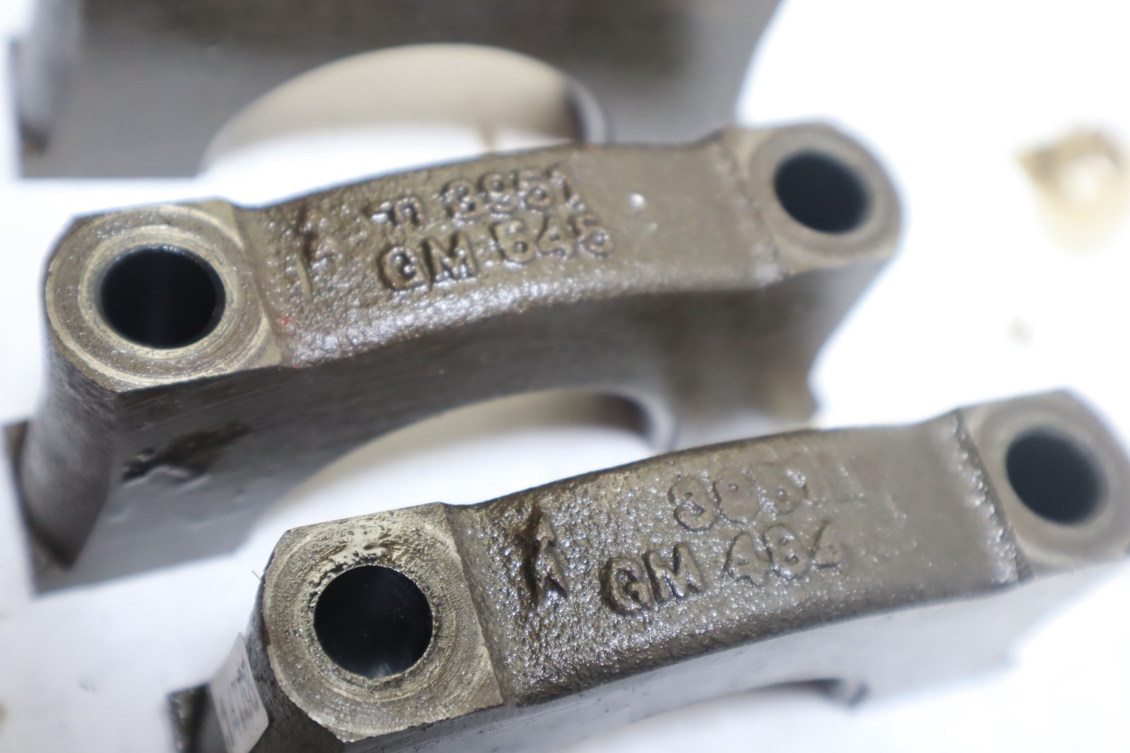 MERCRUISER 165 4.1L Inline 6Cyl MODEL GM ENGINE MAIN BEARING CAPS - Image 11