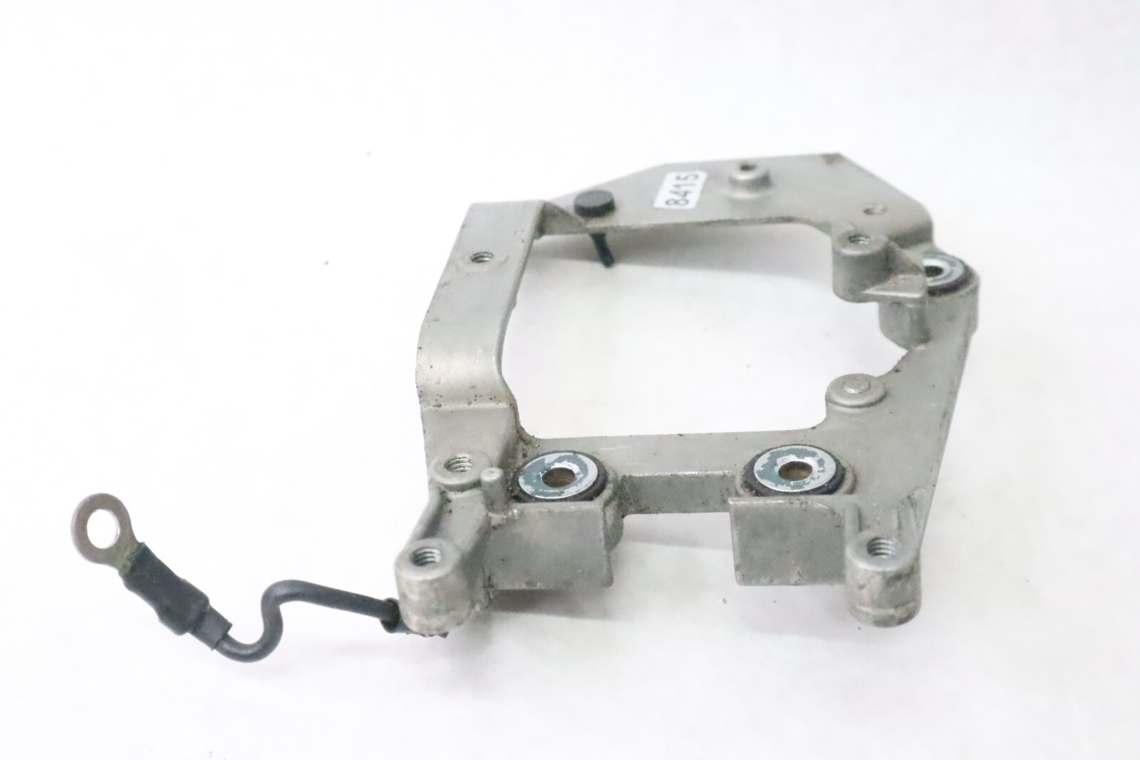 1990-1997 Yamaha 25hp 2 stroke outboard electronics bracket (695-85542-00-94) - Image 5
