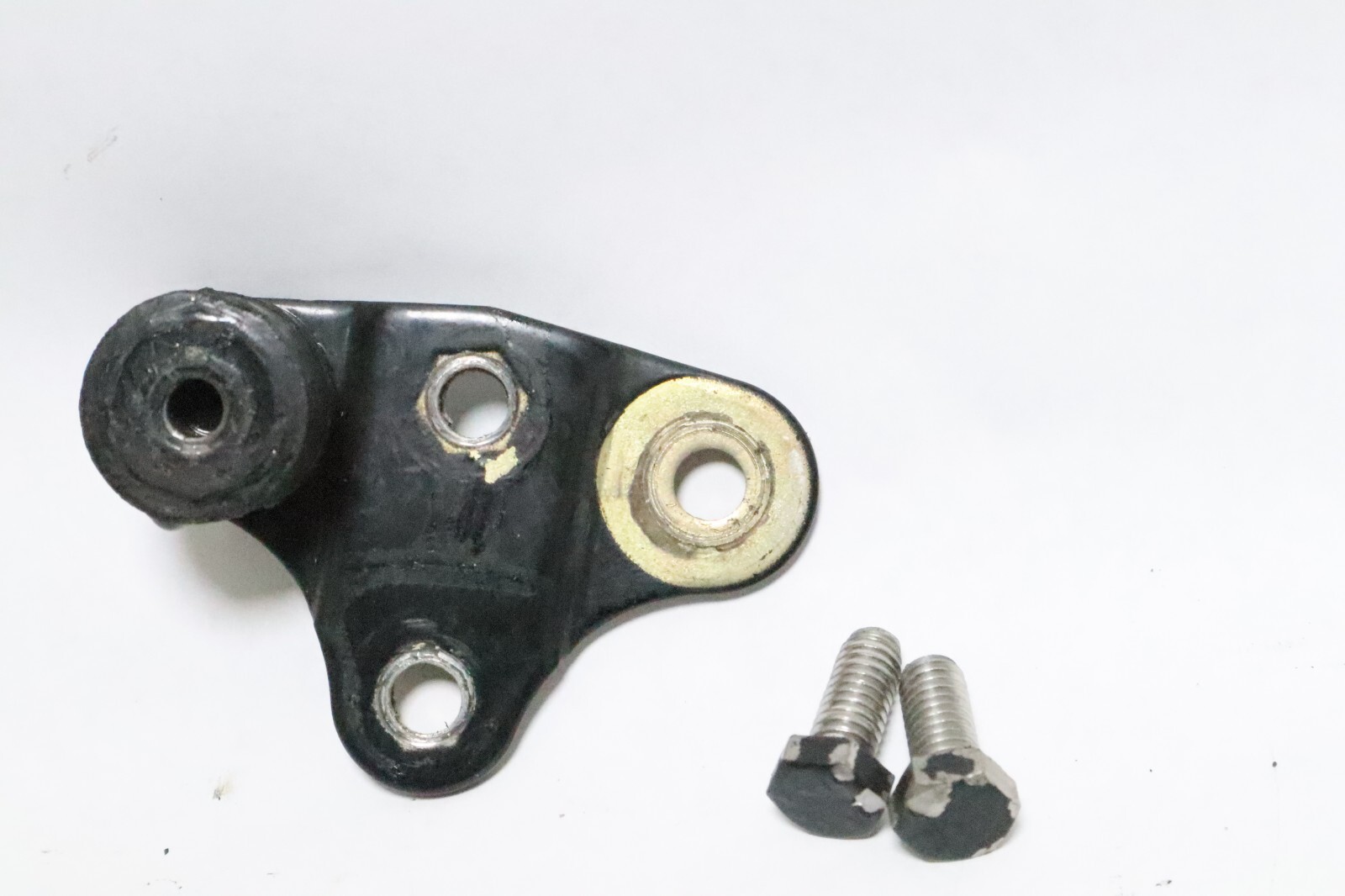 F684358 F684962 Mercury Force 1988-1994 Electrical Bracket & Shock Mounts 40 50