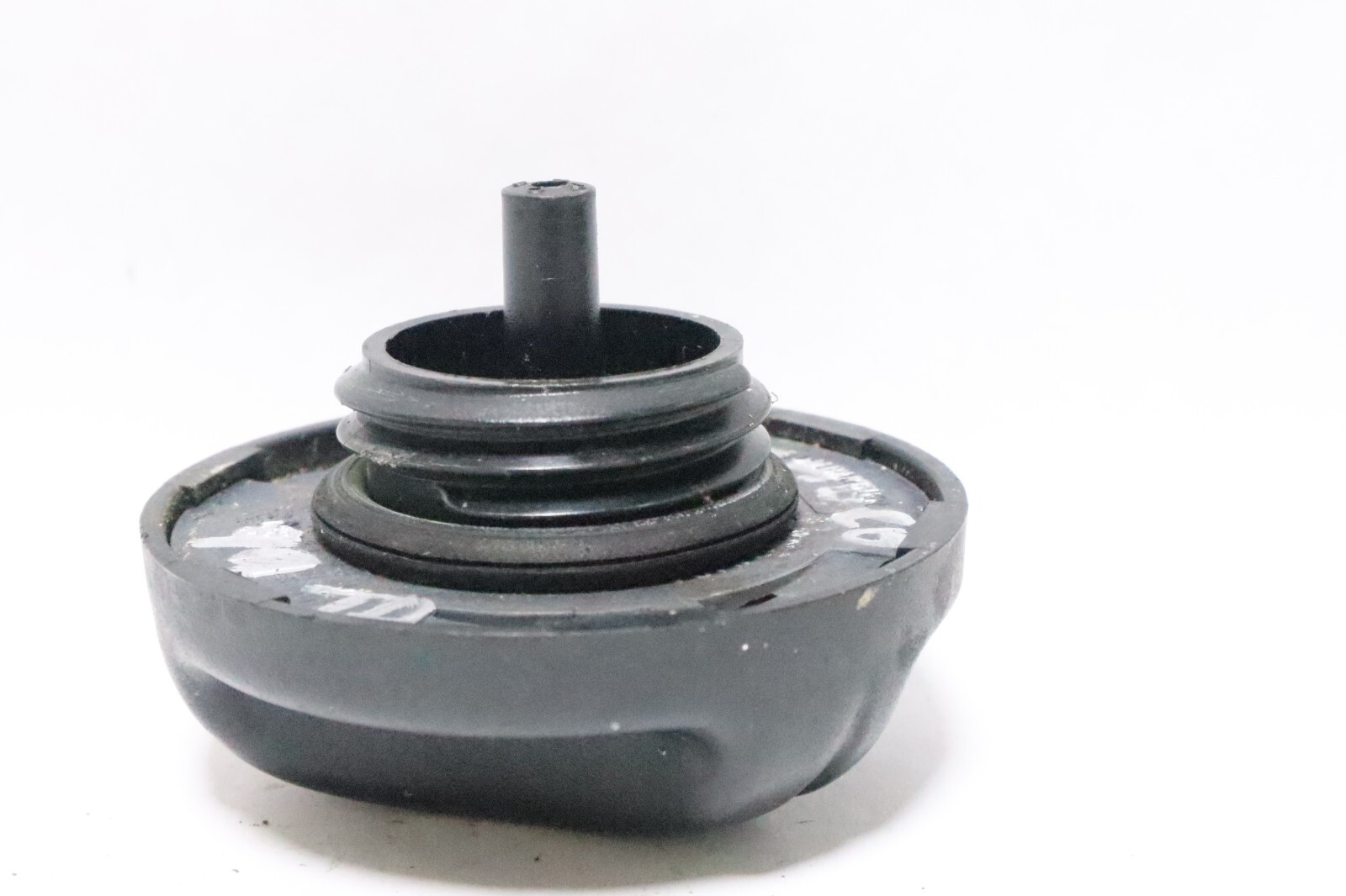 OEM SEA-DOO GAS FUEL CAP 275500132 - Image 7