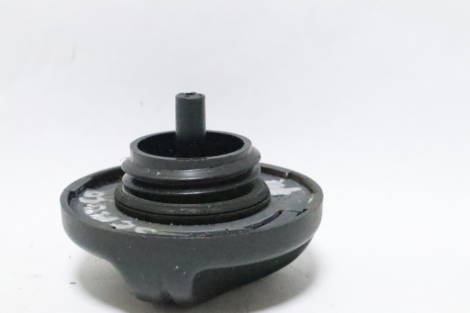 OEM SEA-DOO GAS FUEL CAP 275500132 - Image 12