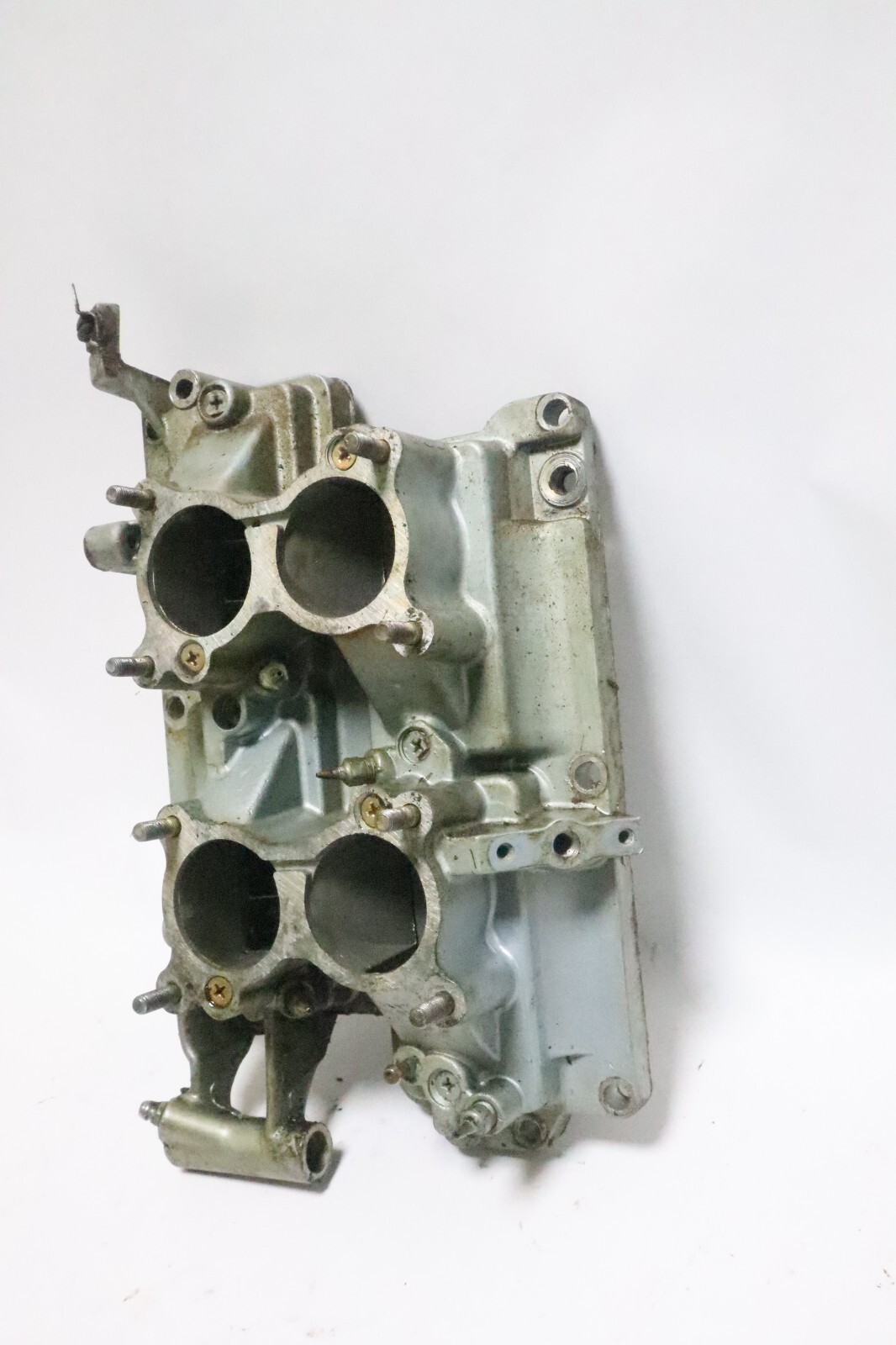 Johnson Evinrude 85-90-100-115-140 HP Intake Manifold 390454 Reed Valve 325590 - Image 4