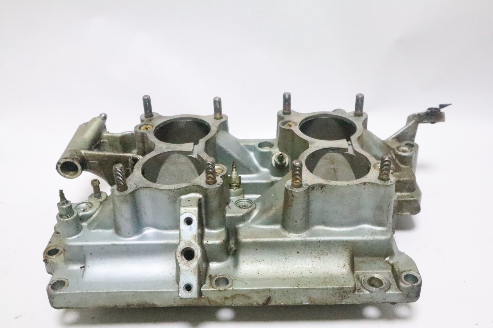 Johnson Evinrude 85-90-100-115-140 HP Intake Manifold 390454 Reed Valve 325590 - Image 5
