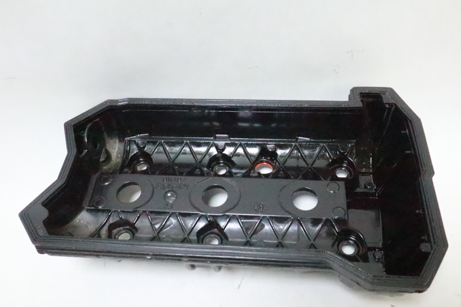 16-2022 Sea-Doo gti 90 Spark 3 UP 900 ACE Valve Cover - Image 11