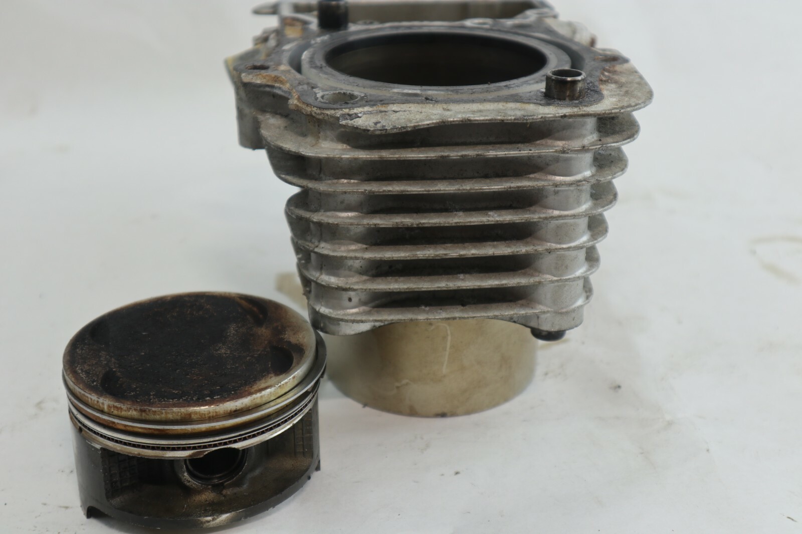 1995 92-99 Suzuki Intruder 800 VS800GL OEM Rear Cylinder Barrel Jug Piston Lot - Image 3