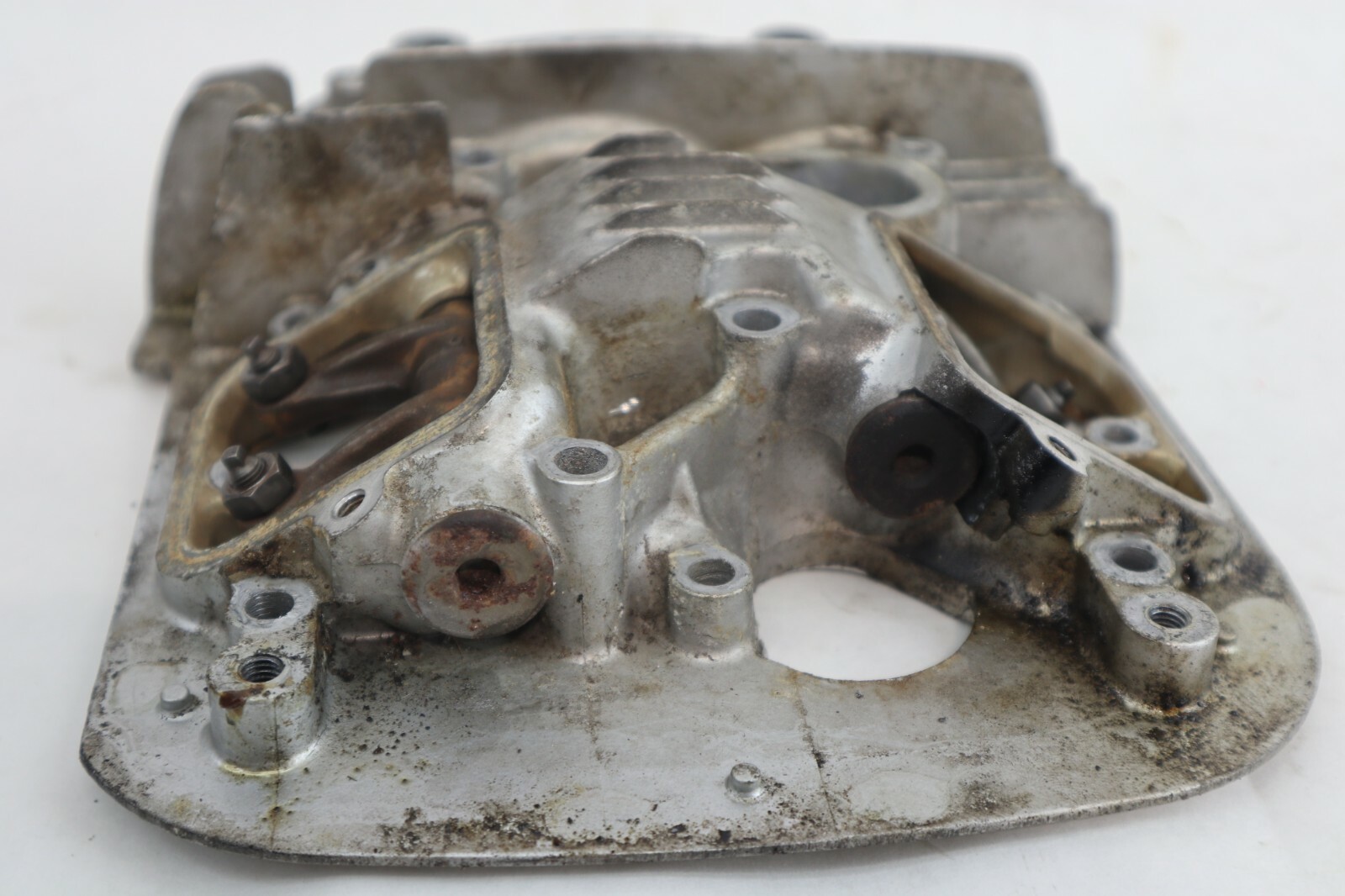1995-2000 SUZUKI INTRUDER VS800 FRONT CYLINDER HEAD COVER ROCKER ARM ASSEMBLY - Image 4