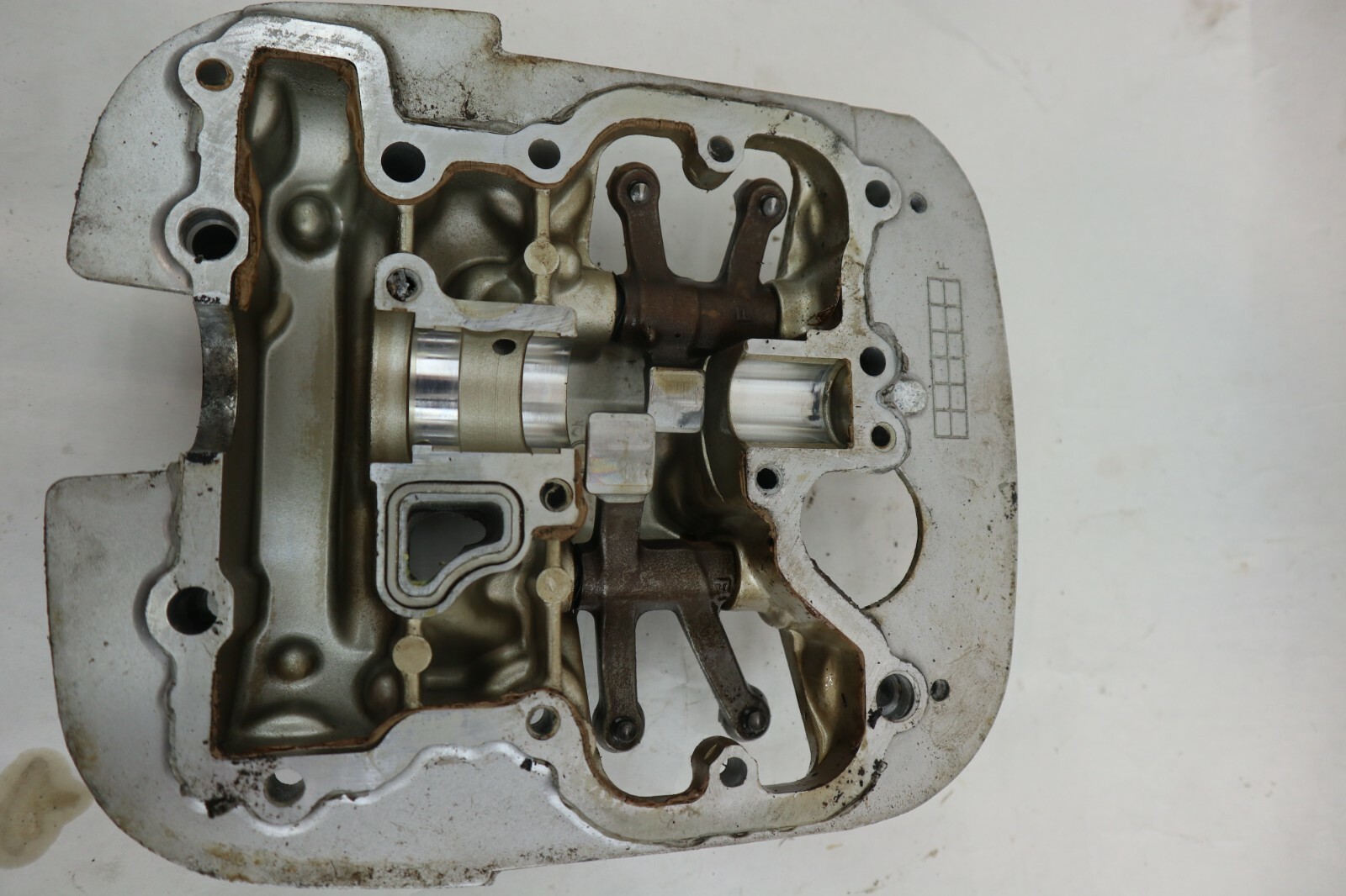 1995-2000 SUZUKI INTRUDER VS800 FRONT CYLINDER HEAD COVER ROCKER ARM ASSEMBLY - Image 11