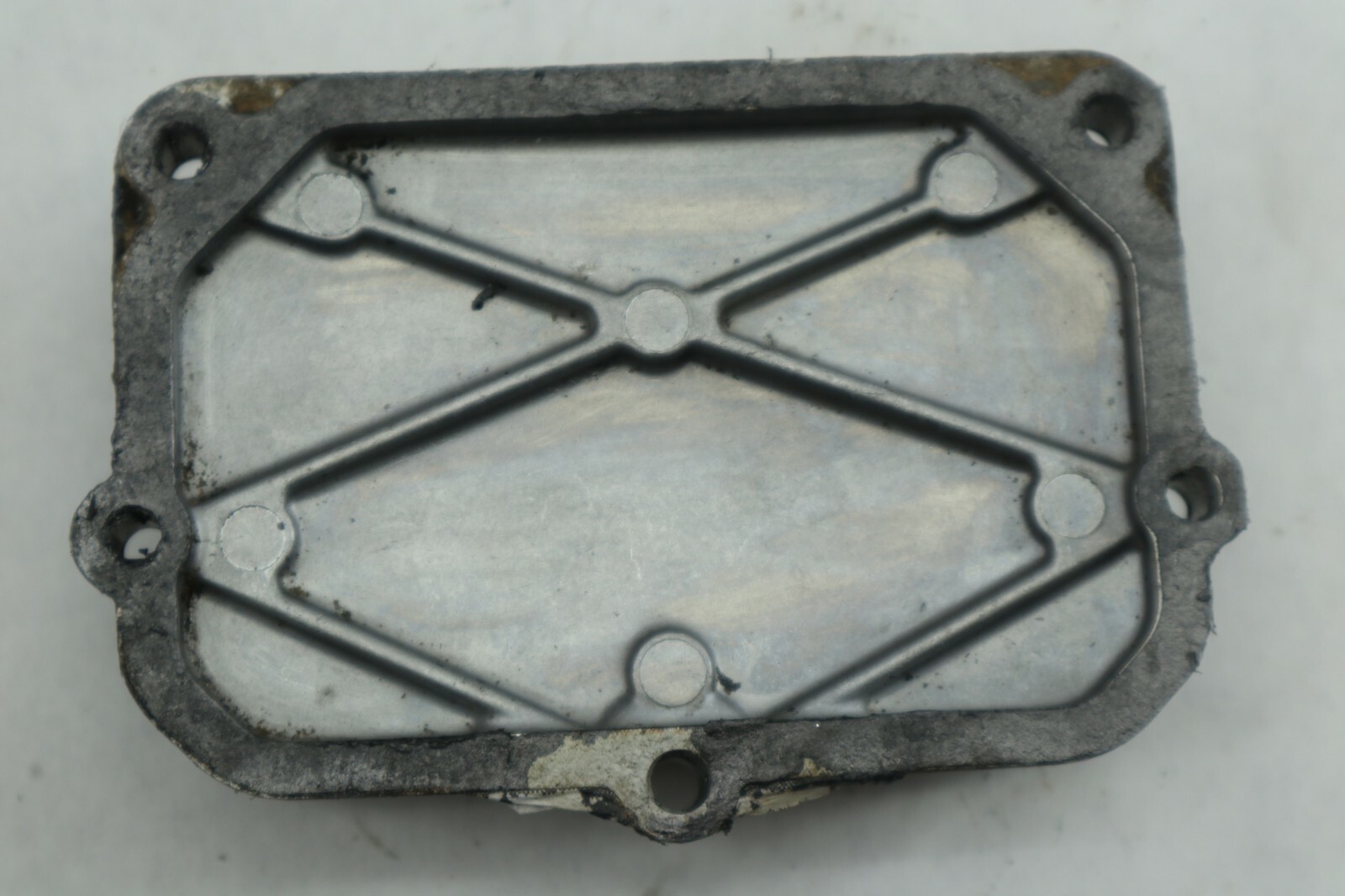 00 Polaris Sportsman 335 4x4 Outer Camshaft Cover - Image 6
