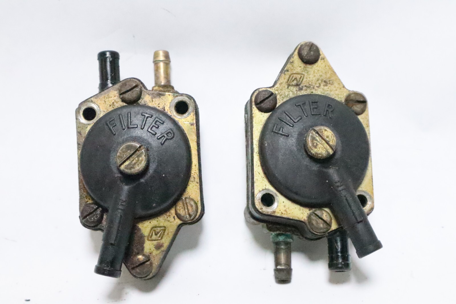 2 lower & upper FUEL PUMP JOHNSON EVINRUDE OMC 0388555 0383765 0382872 0389440