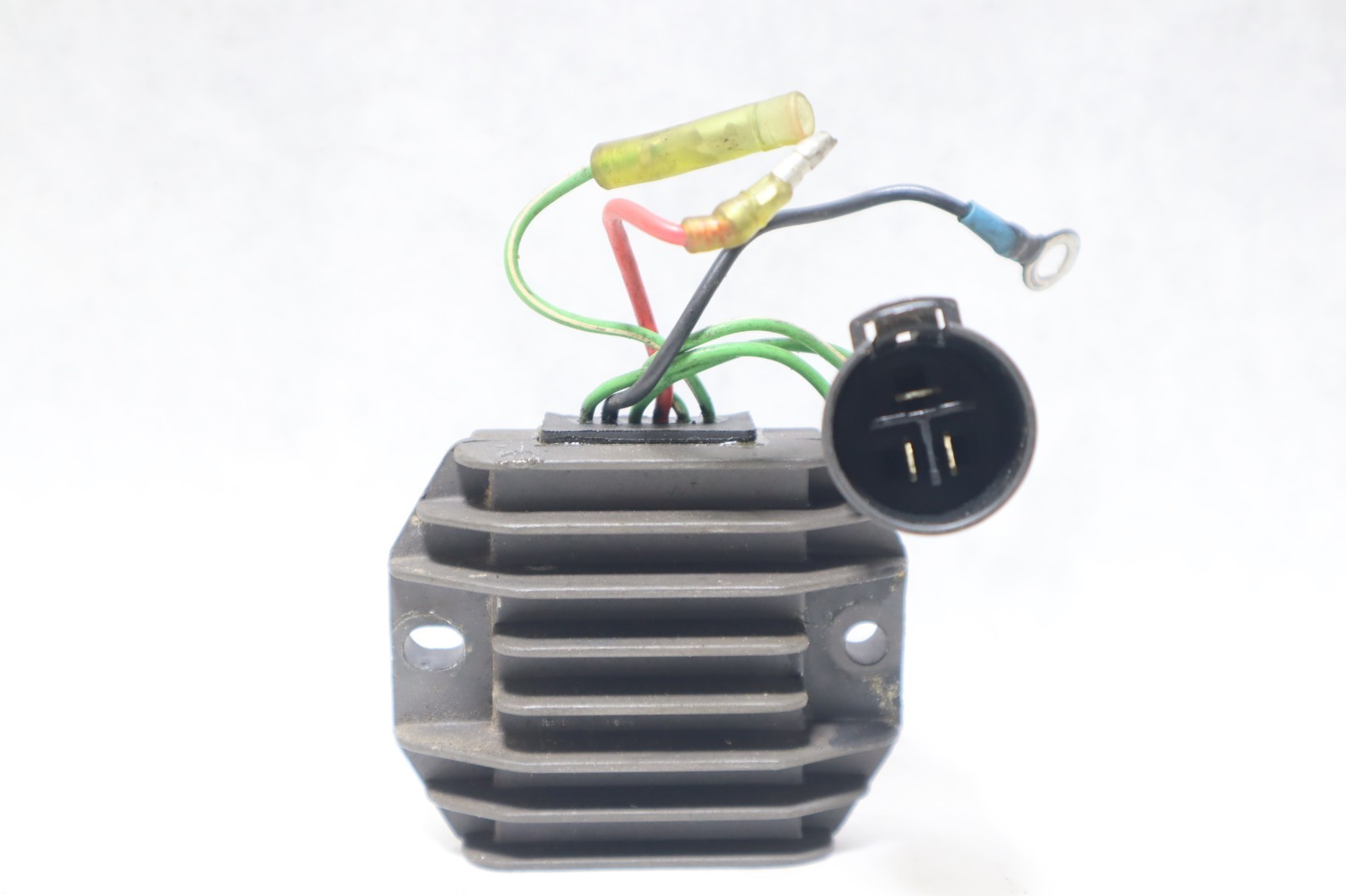 Mercury Outboard 2000 50HP Voltage Regulator 825076 , SH640C-13