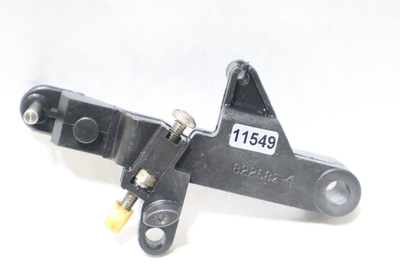 2000 Mercury 50 hp outboard Throttle Lever linkages 822682 822682-4