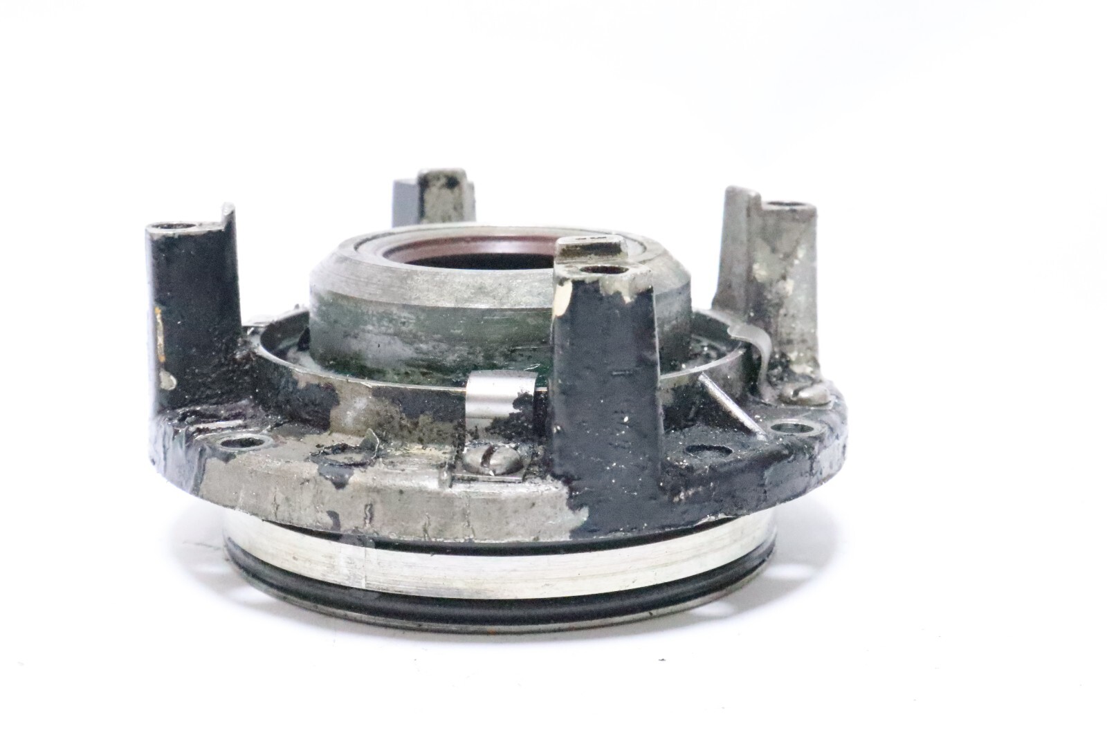Johnson Evinrude V4 v6 85-140 15 200 235 HP Crankcase Head Assembly PN 0387432