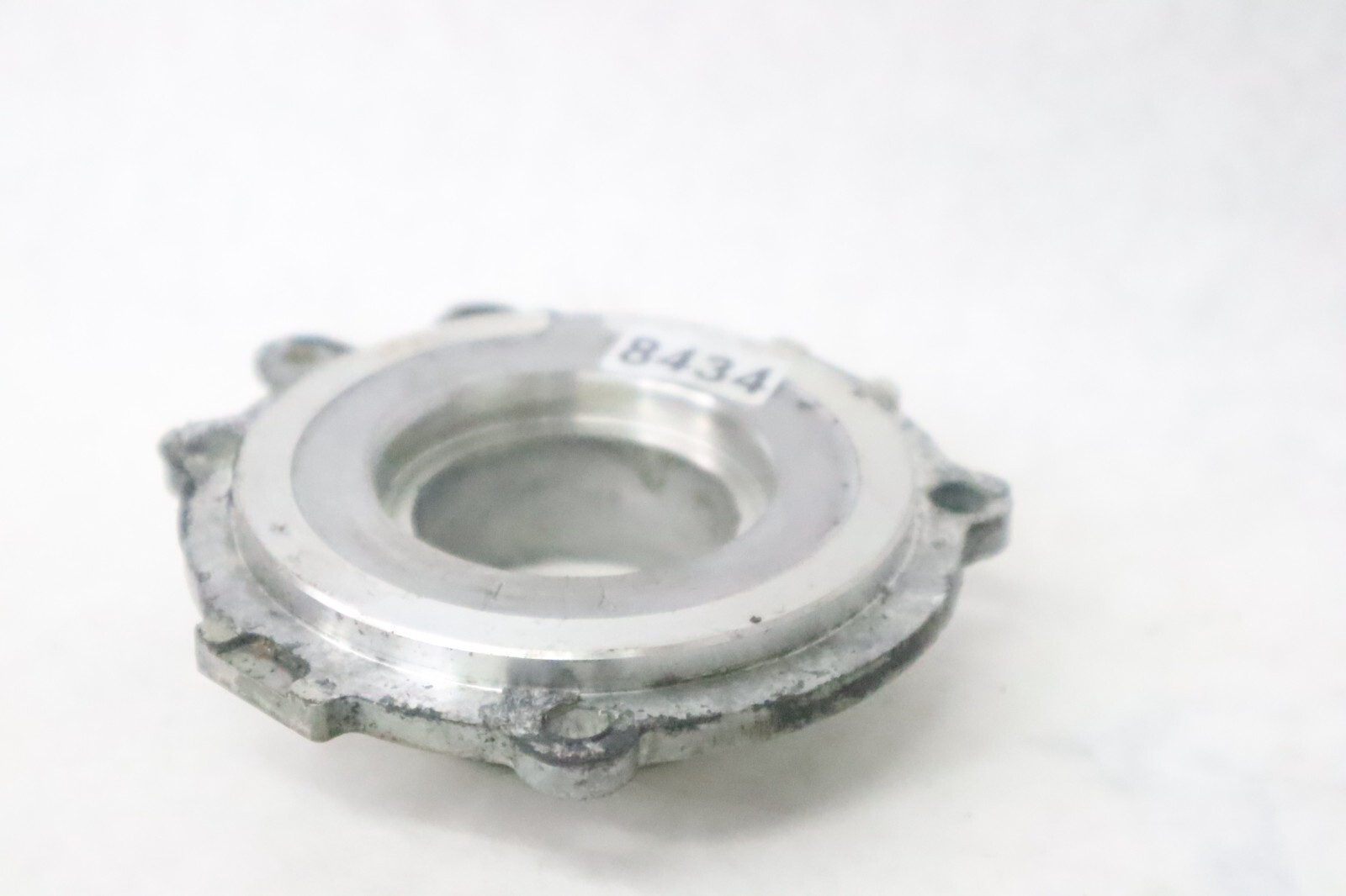 1990-1997 YAMAHA 25 HP oil seal HOUSING, OIL SEAL 664-15359-01-94 - Image 3