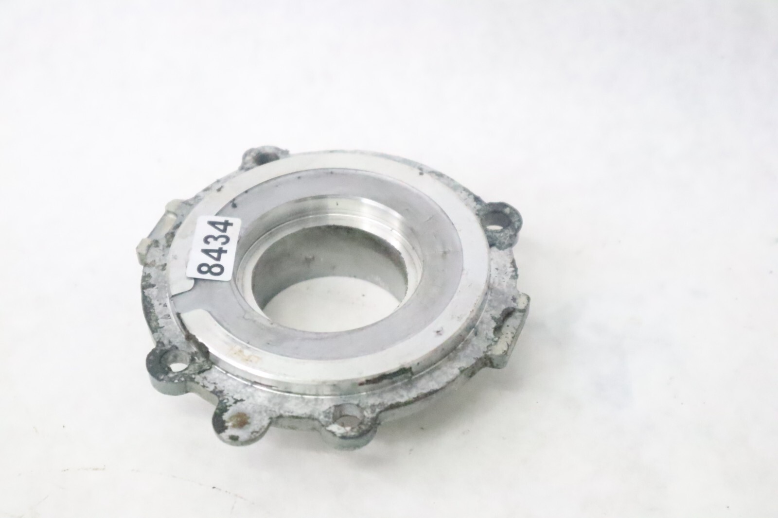 1990-1997 YAMAHA 25 HP oil seal HOUSING, OIL SEAL 664-15359-01-94 - Image 4