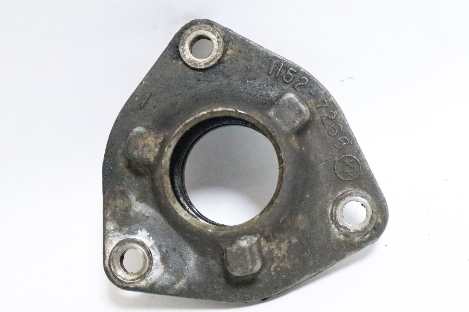 7267A1 1152-7266 Mercury 1972-1989 Lower End Cap Assembly 35 40 HP - Image 4