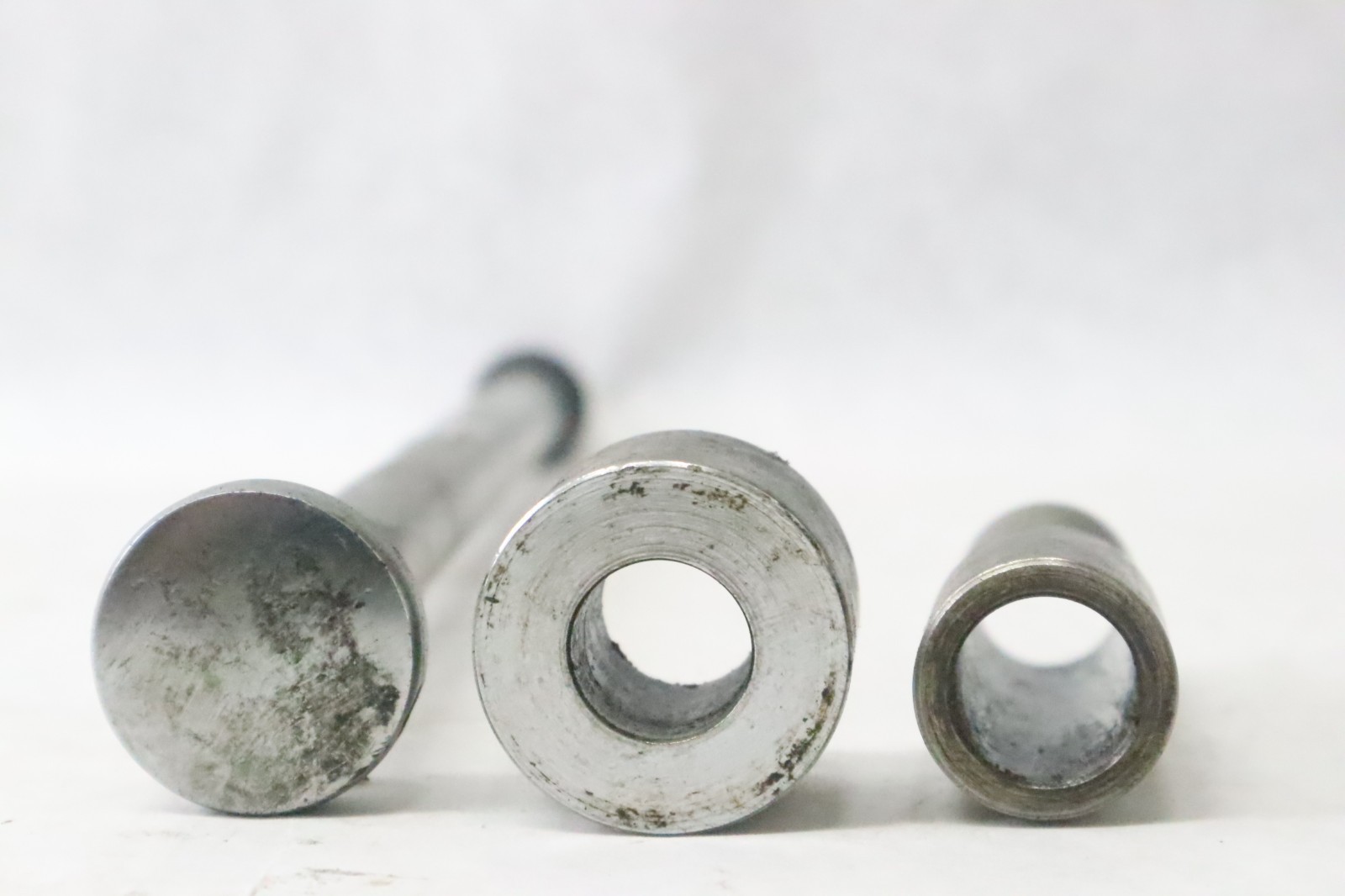 92-97 Suzuki VS800 Intruder 800 Rear Wheel Axle - Image 4