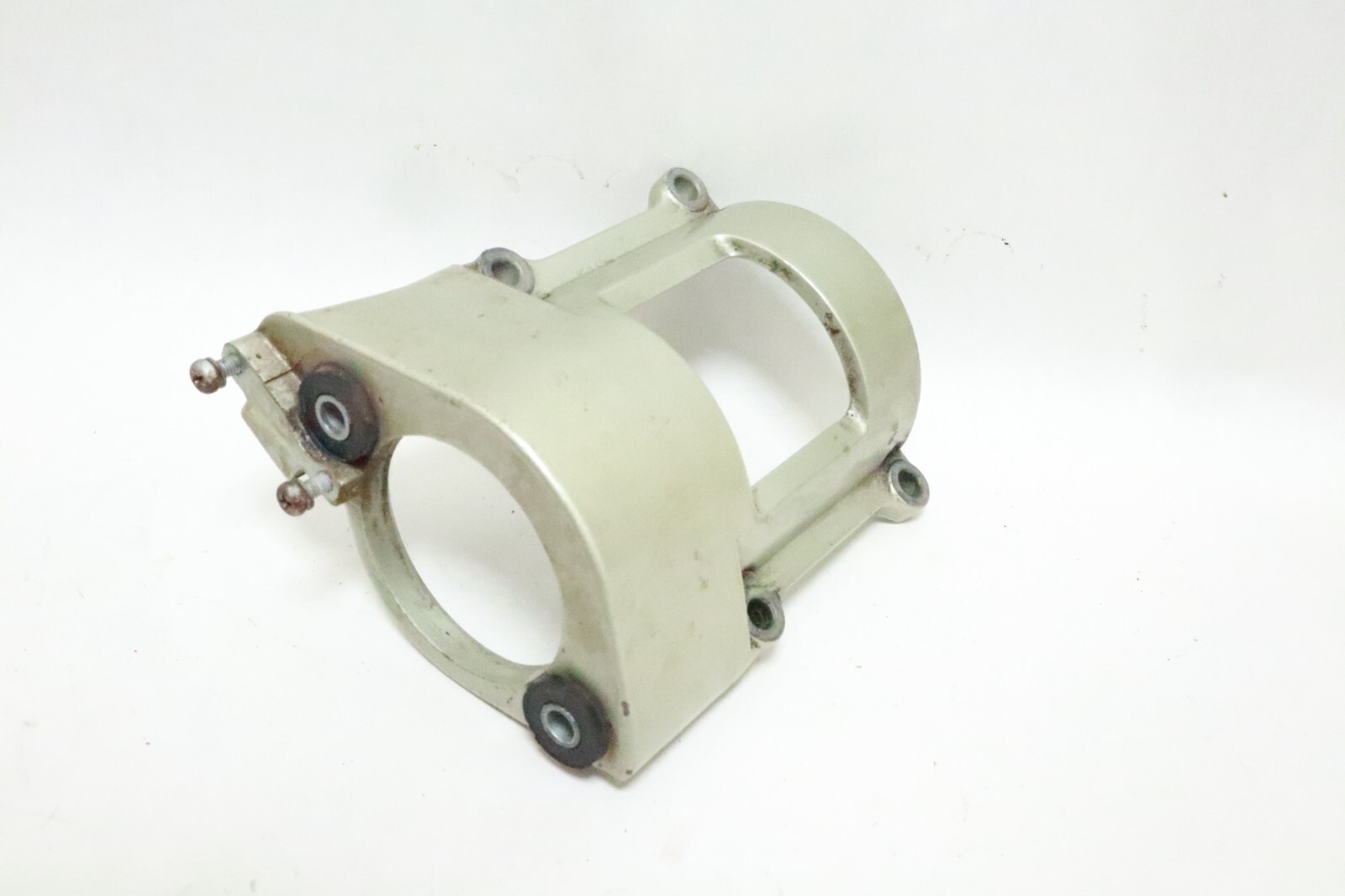Suzuki Outboard DT200 DT150 DT 150 200 Starter Motor Bracket