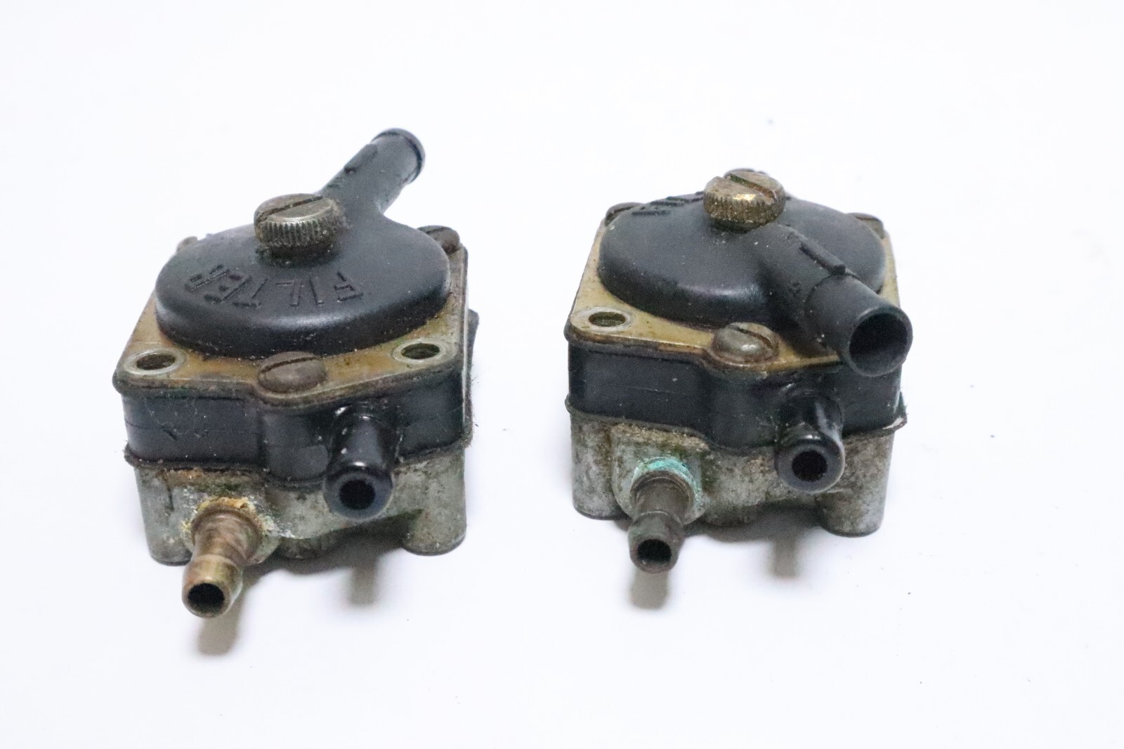 2 lower & upper FUEL PUMP JOHNSON EVINRUDE OMC 0388555 0383765 0382872 0389440 - Image 7