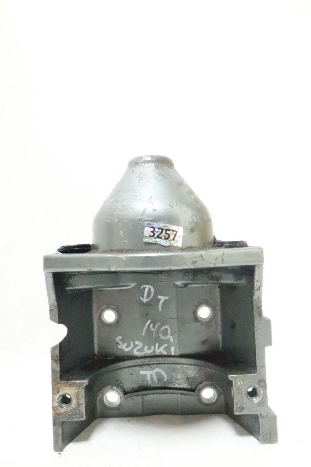 31911-94620-0ED Suzuki 1986-2001 Starting Motor Bracket 115 140 HP
