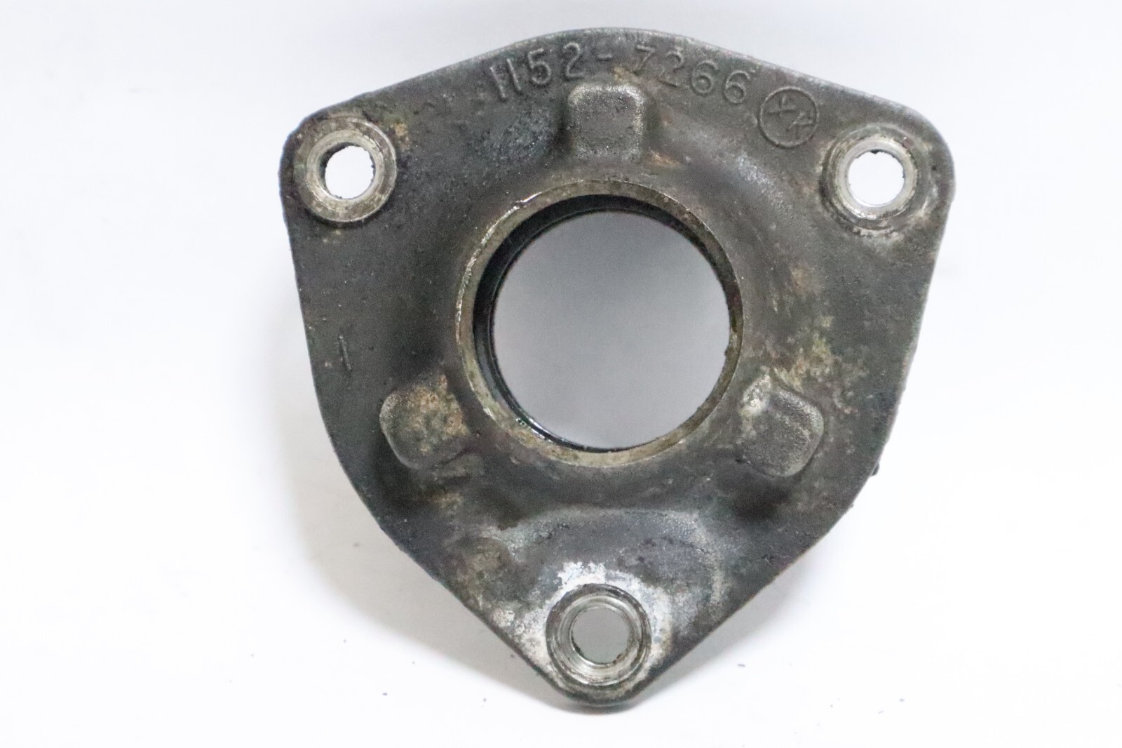 7267A1 1152-7266 Mercury 1972-1989 Lower End Cap Assembly 35 40 HP - Image 5