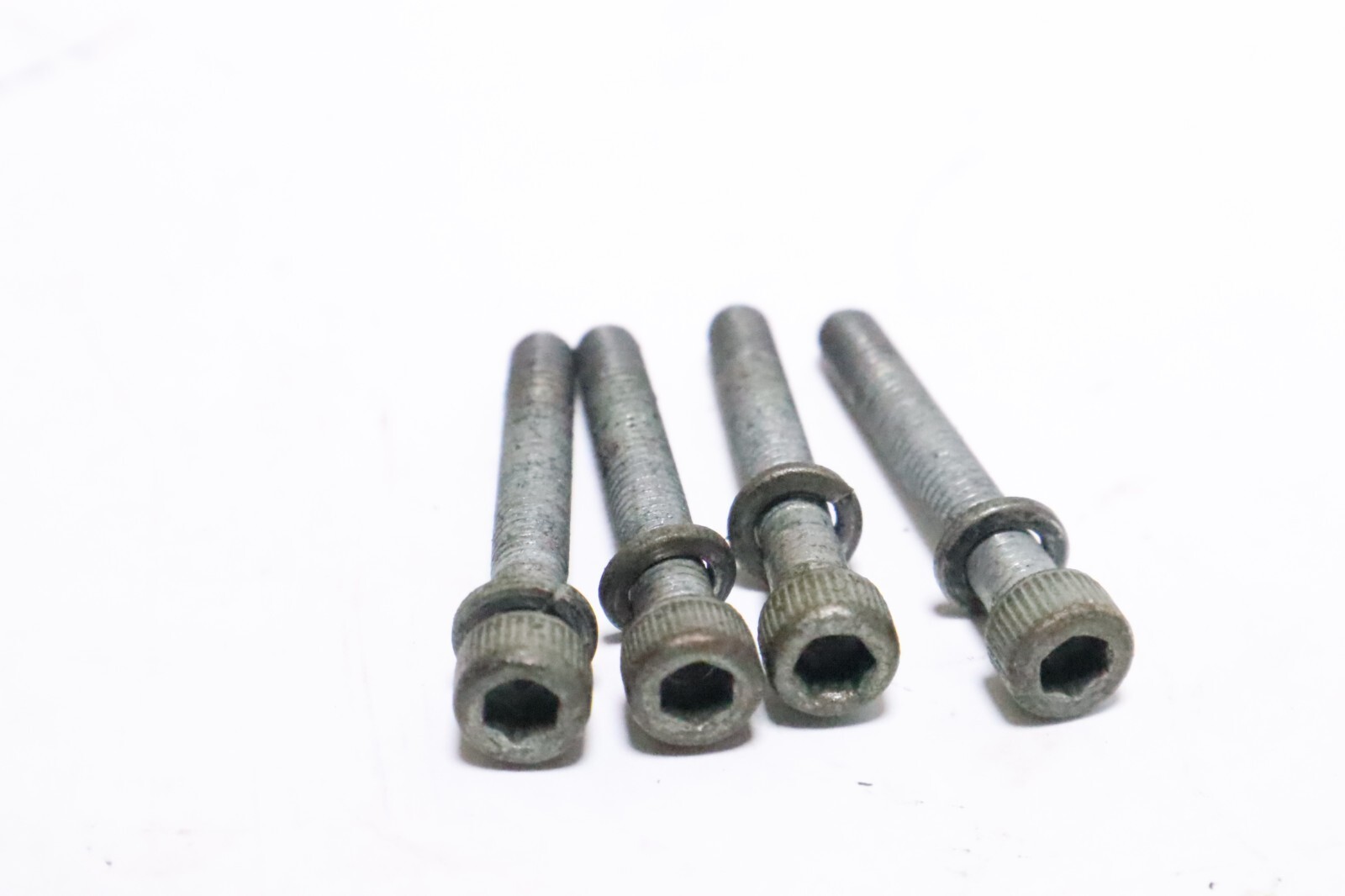 MERCURY QUICKSILVER 10-90045 SCREW 1 9/16" SET OF (4) MARINE BOAT - Image 6