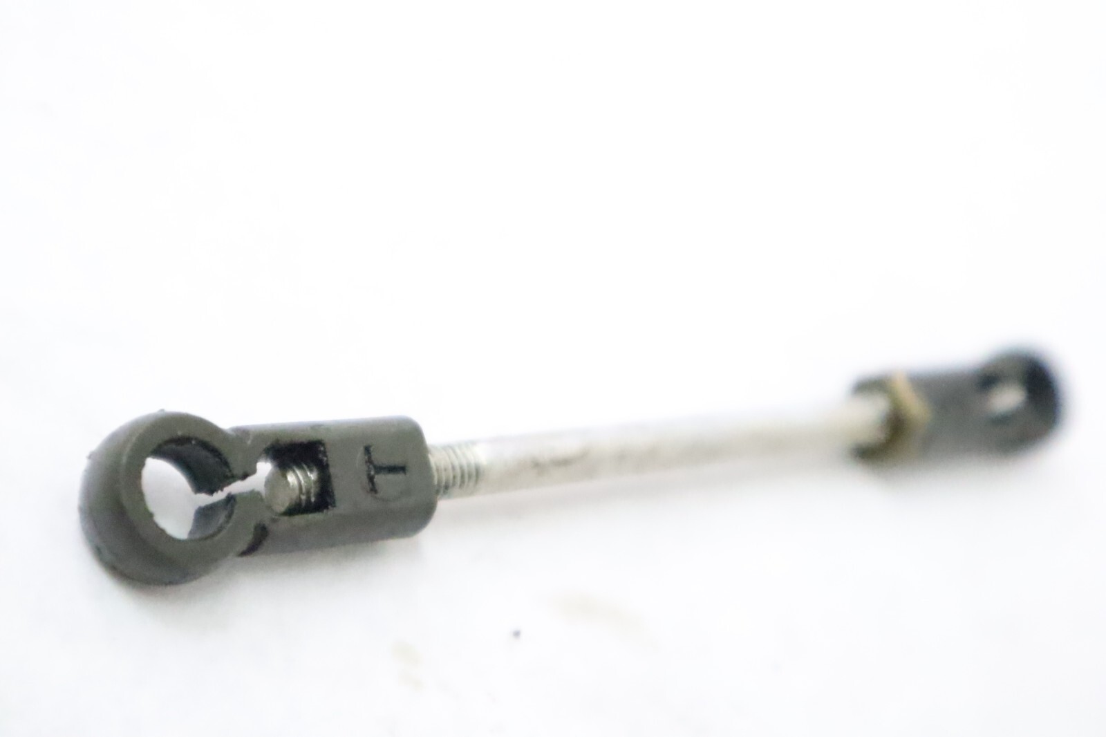 MERCURY OUTBOARD 60 HP OIL PUMP LINK 821287 - Image 3