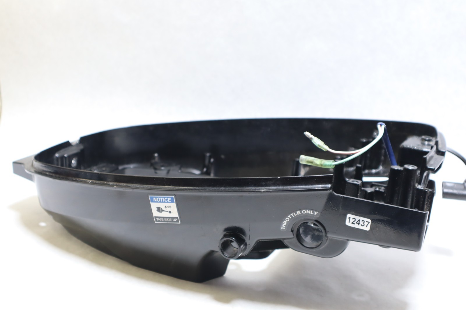 2189-853777T 07 Mercury F 9.9 hp 4S Outboard bottom cowl - Image 3