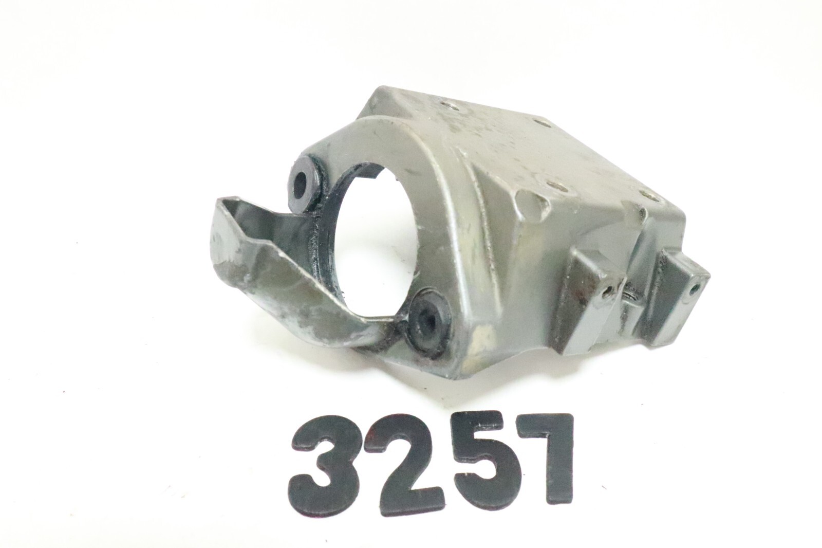 31911-94620-0ED Suzuki 1986-2001 Starting Motor Bracket 115 140 HP - Image 3