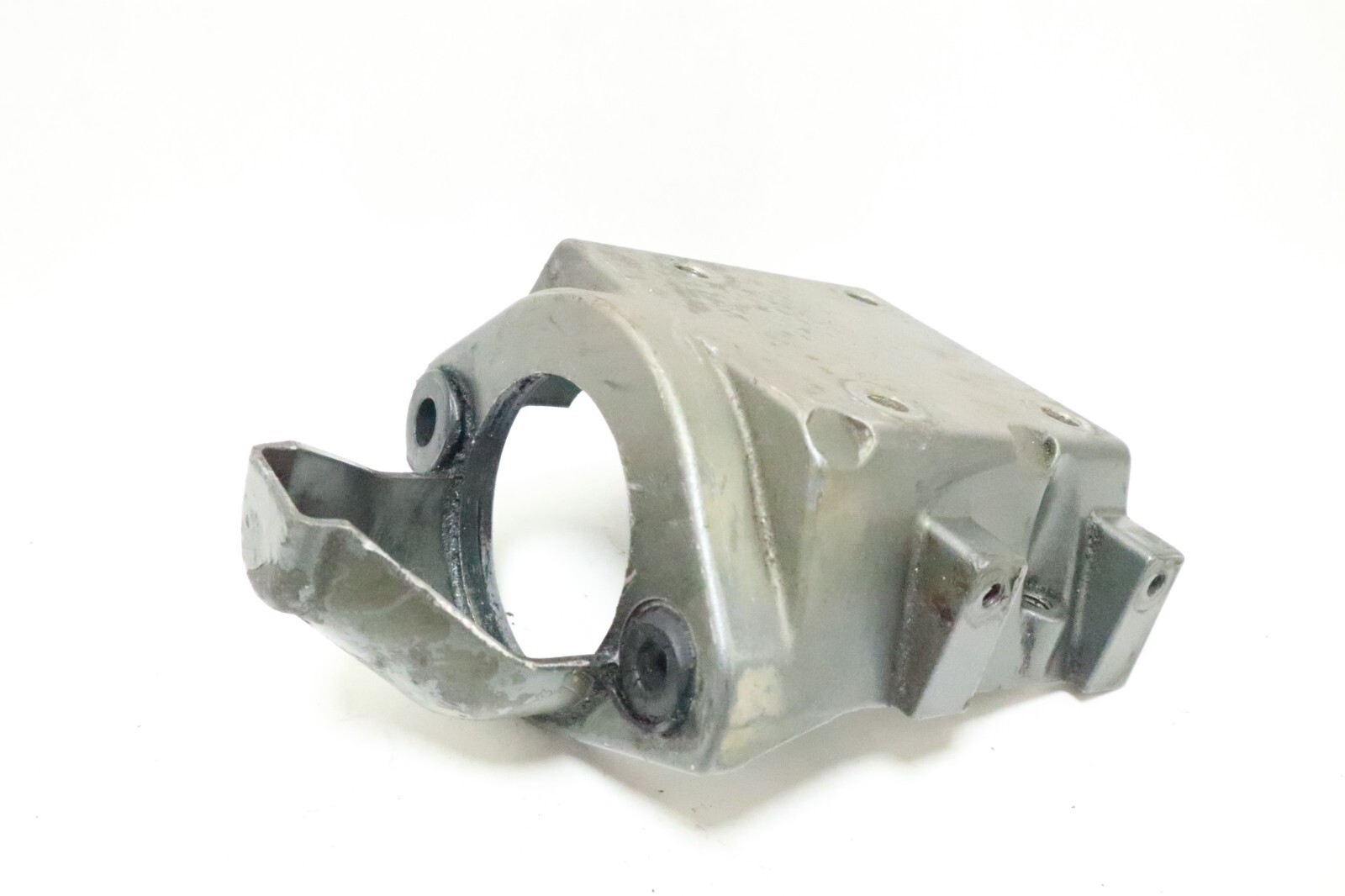 31911-94620-0ED Suzuki 1986-2001 Starting Motor Bracket 115 140 HP - Image 4